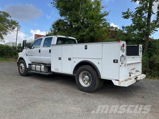 Ford F-750 Pick up de caixa aberta