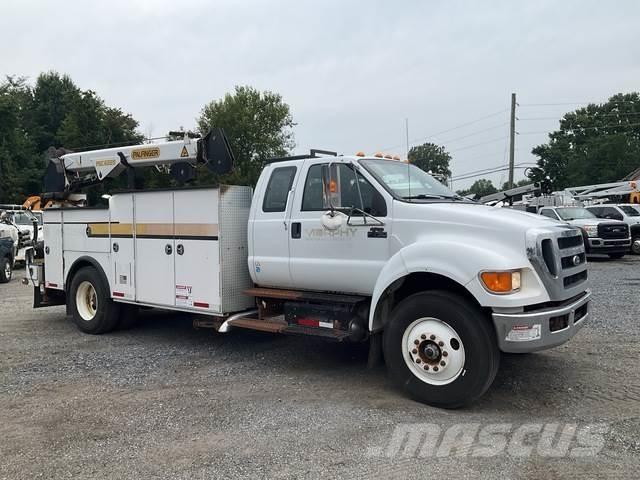Ford F-750 Camiões Municipais / Uso Geral