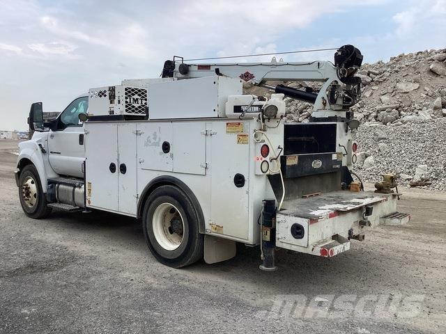 Ford F-750 Camiões Municipais / Uso Geral
