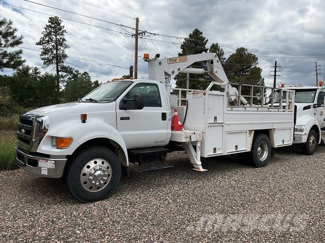 Ford F-750 Camiões Municipais / Uso Geral