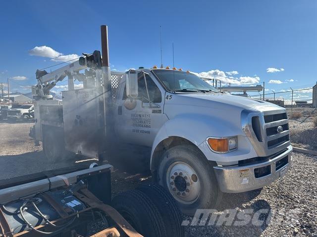 Ford F-750 Camiões Municipais / Uso Geral
