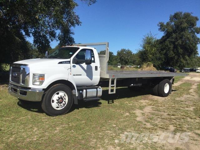 Ford F-750 Camiões estrado/caixa aberta