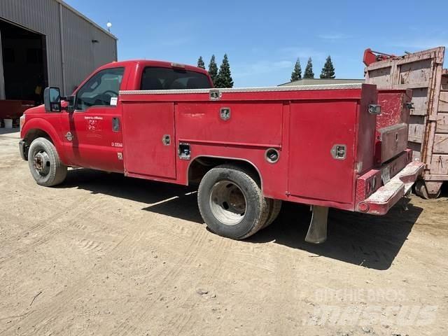 Ford F350XL Pick up de caixa aberta