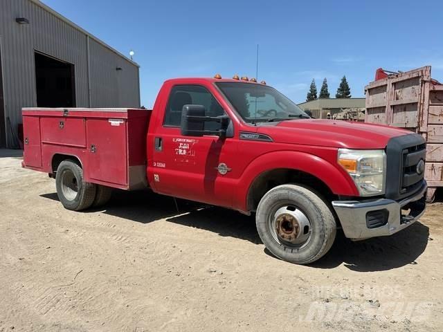 Ford F350XL Pick up de caixa aberta