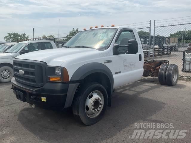 Ford F450 Cabines e interior