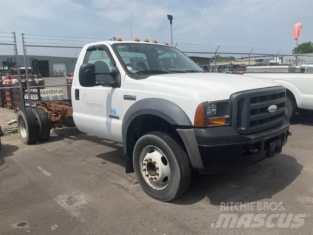 Ford F450 Cabines e interior
