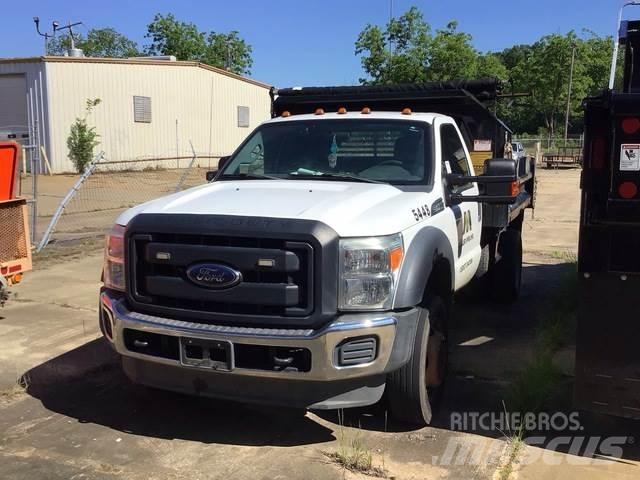 Ford F550 Camiões basculantes