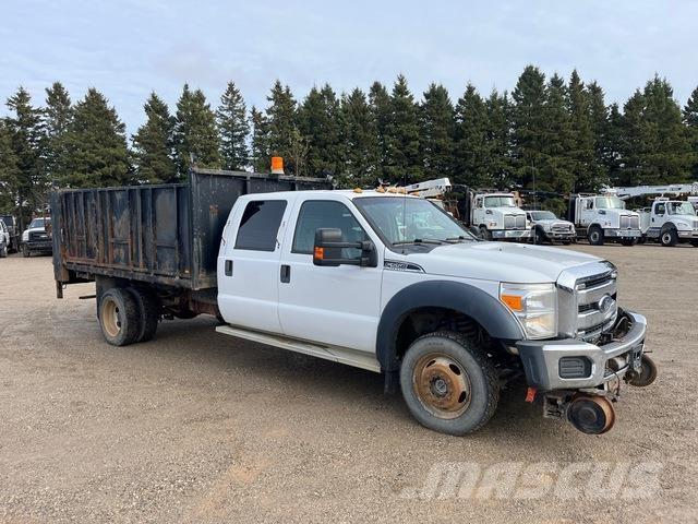 Ford F550 Camiões estrado/caixa aberta