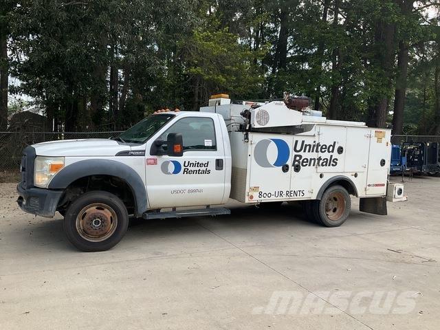 Ford F550 Camiões Municipais / Uso Geral