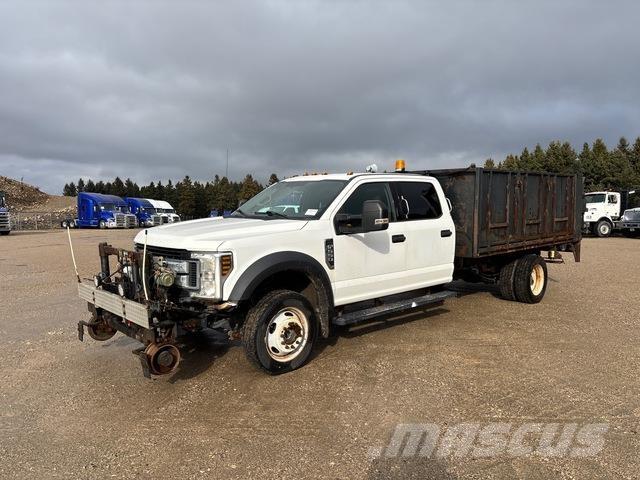 Ford F550 Camiões estrado/caixa aberta