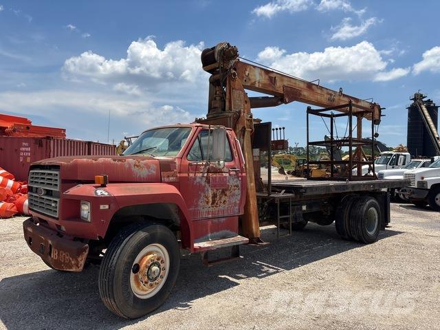 Ford F800F Outros Camiões