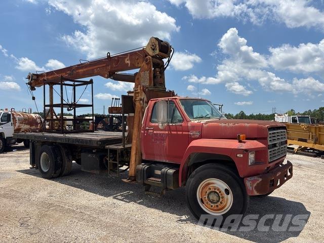 Ford F800F Outros Camiões