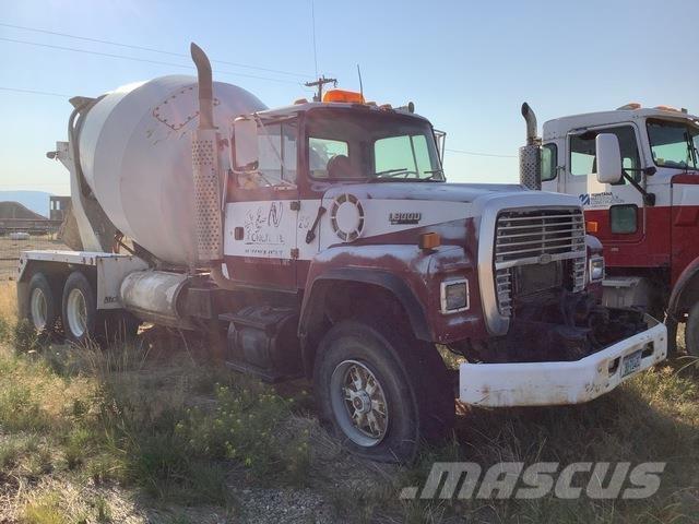 Ford L8000 Outros Camiões