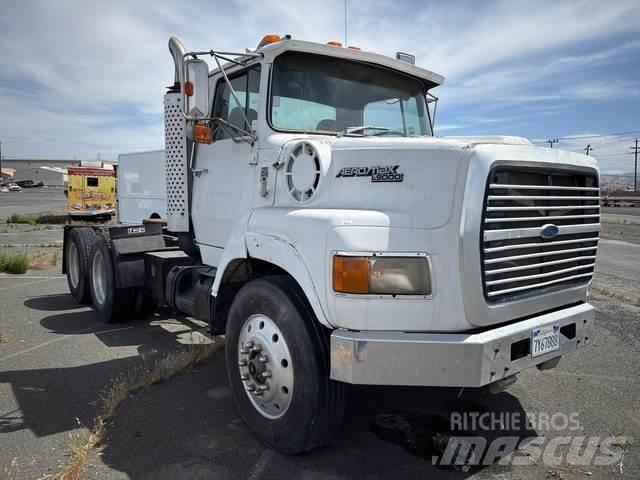 Ford L9000 Tractores (camiões)