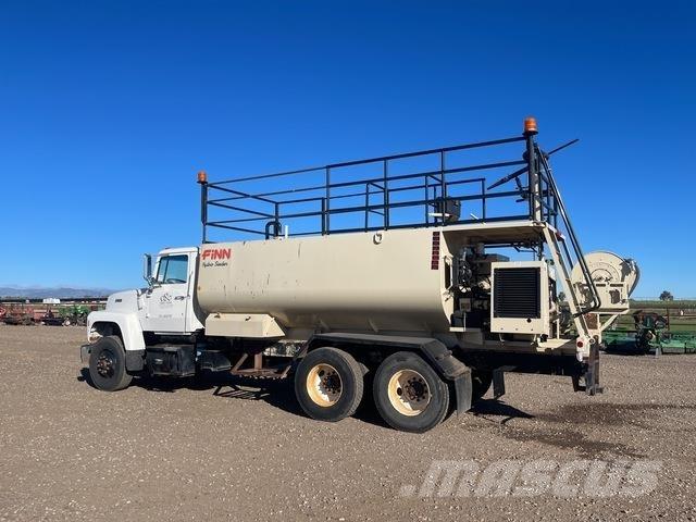 Ford L9000 Agricultura - Outros
