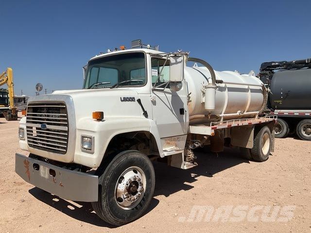Ford LN8000F Camiões Aspiradores Combi