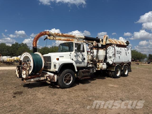 Ford LNT8000F Escavadoras de rastos