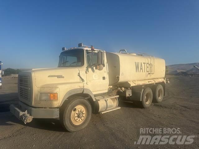 Ford LTA9000 Auto-tanques