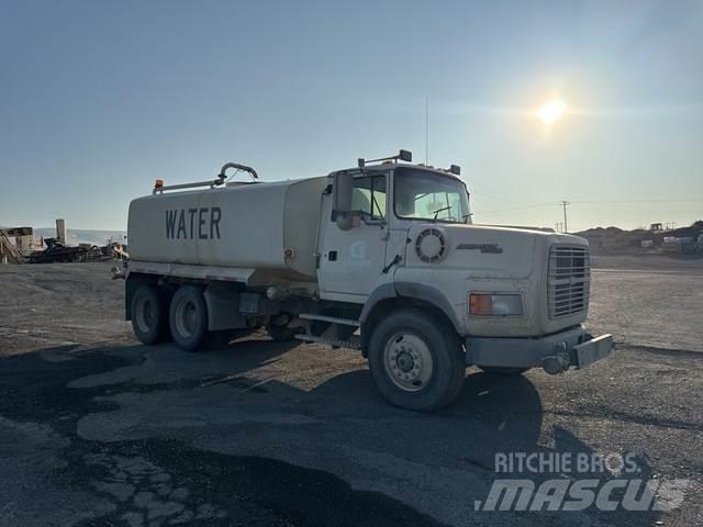 Ford LTA9000 Auto-tanques