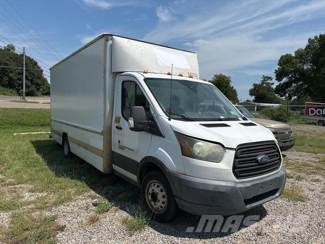 Ford Transit Camiões de caixa fechada