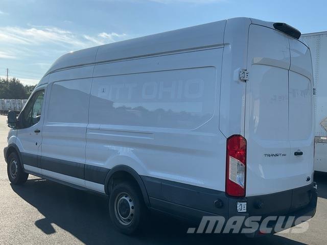 Ford Transit Camiões de caixa fechada