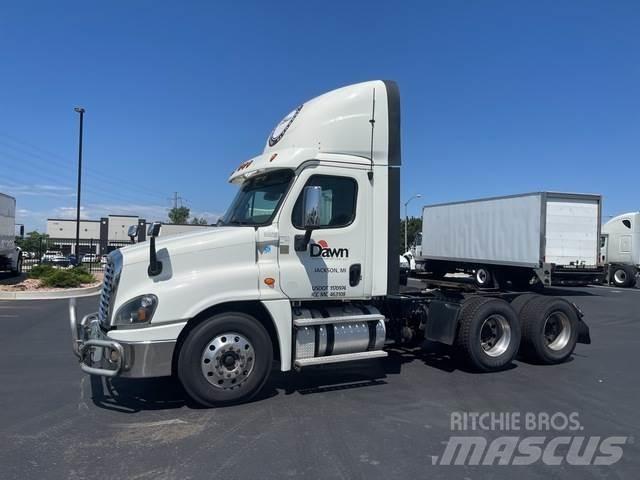 Freightliner  Tractores (camiões)