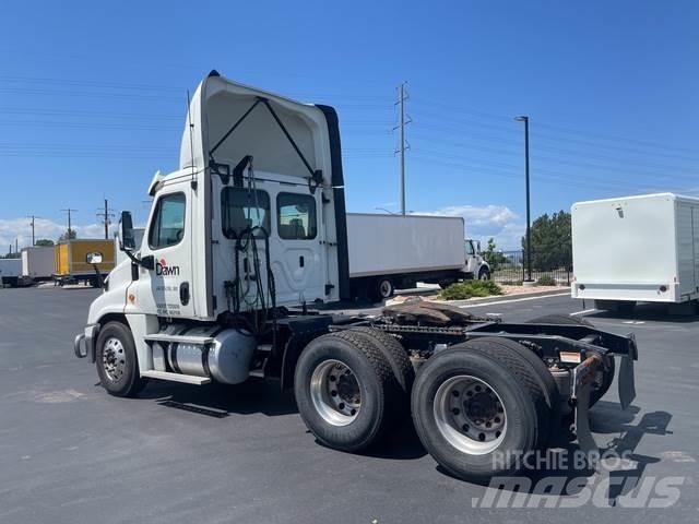 Freightliner  Tractores (camiões)
