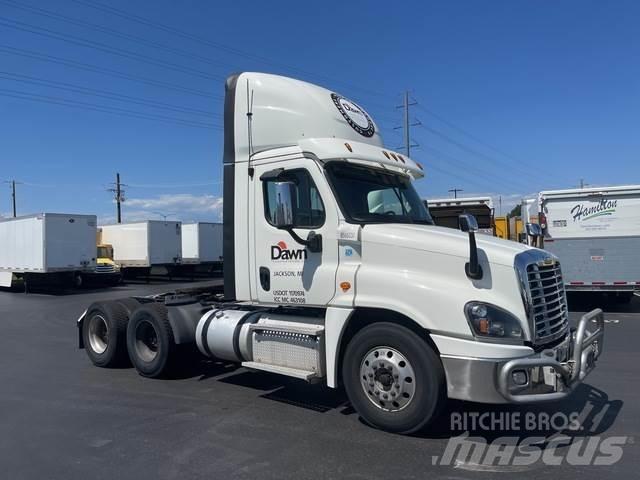 Freightliner  Tractores (camiões)