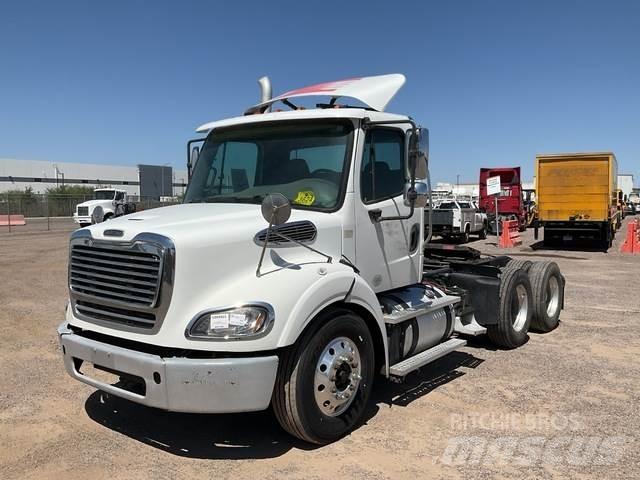 Freightliner  Tractores (camiões)