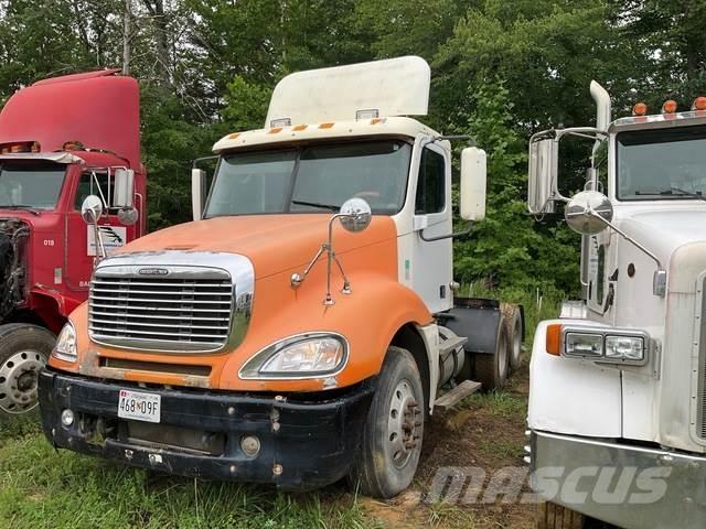 Freightliner  Tractores (camiões)