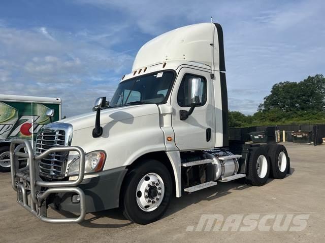 Freightliner  Tractores (camiões)