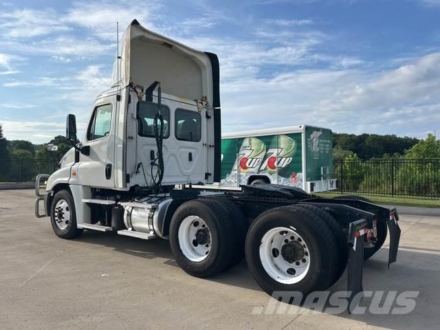 Freightliner  Tractores (camiões)