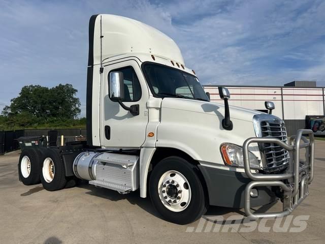 Freightliner  Tractores (camiões)
