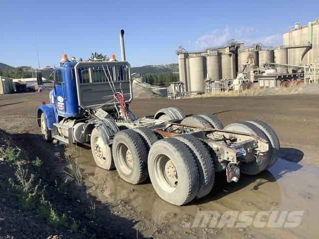 Freightliner  Tractores (camiões)