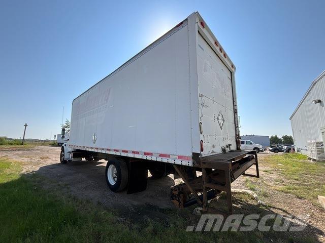 Freightliner  Camiões de caixa fechada