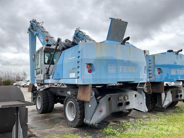 Fuchs MHL360 Manipuladores de resíduos / indústria
