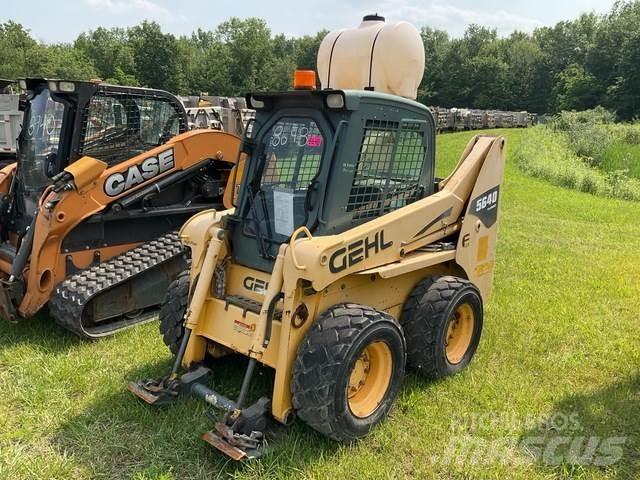 Gehl 5640 Carregadoras de direcção deslizante
