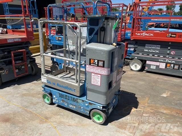 Genie GR-12 Plataformas de Mastro Vertical
