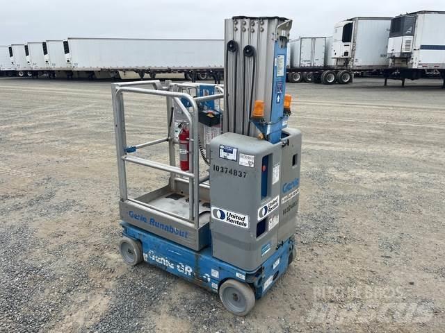 Genie GR-20 Plataformas de Mastro Vertical