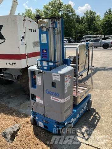 Genie GR-20 Plataformas de Mastro Vertical