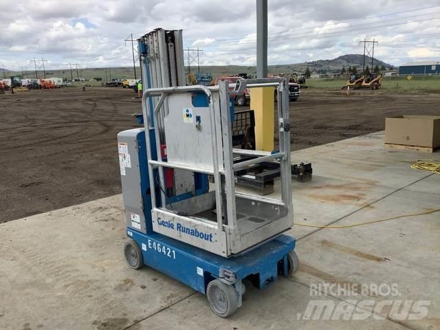 Genie GR-20 Plataformas de Mastro Vertical