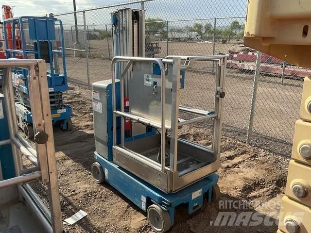 Genie GR-20 Plataformas de Mastro Vertical
