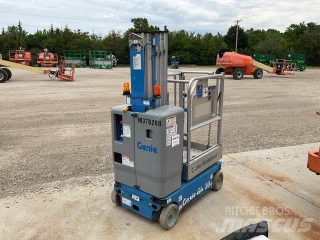 Genie GR-20 Plataformas de Mastro Vertical
