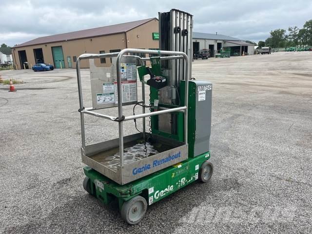 Genie GR-20 Plataformas de Mastro Vertical