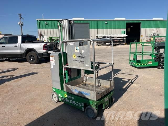 Genie GR-20 Plataformas de Mastro Vertical