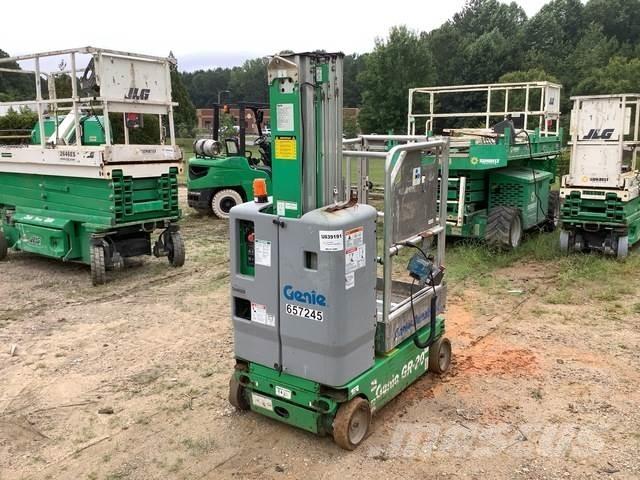 Genie GR-20 Plataformas de Mastro Vertical