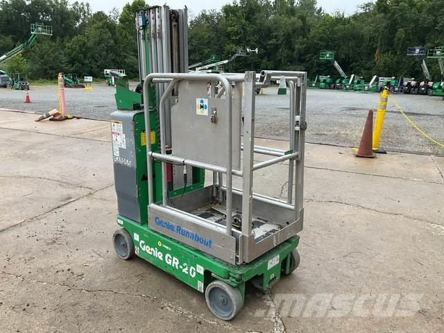 Genie GR-20 Plataformas de Mastro Vertical