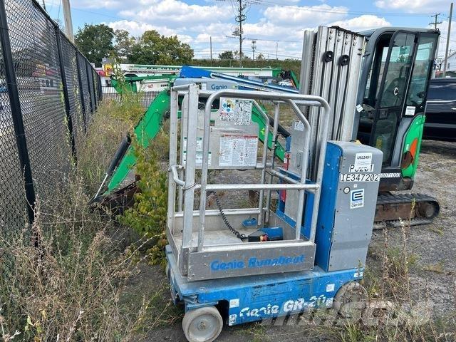 Genie GR-20 Plataformas de Mastro Vertical
