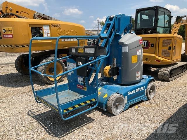Genie GR-26J Plataformas de Mastro Vertical