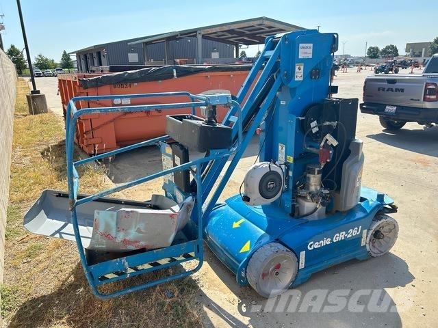 Genie GR-26J Plataformas de Mastro Vertical